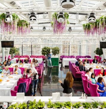 Stoły cateringowe w plenerze